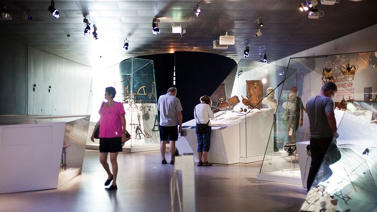 M/S Museet for Søfarts udstillinger tiltrækker hvert år mere end 100.000 gæster
