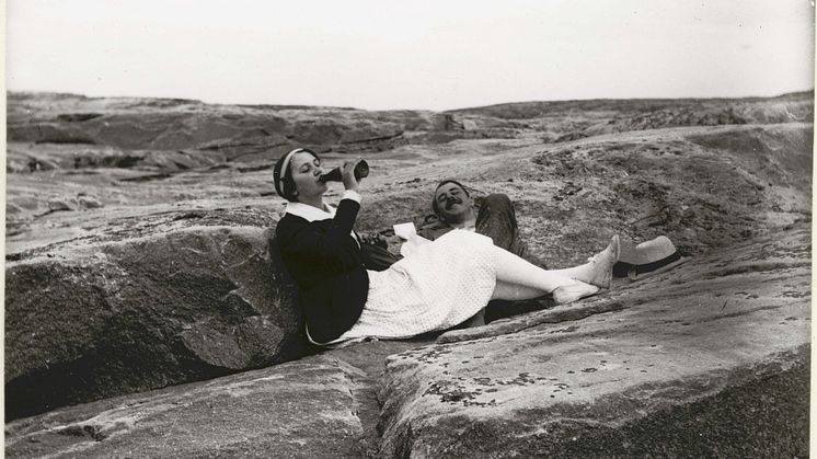 Utflykt till Kåkarne, Ryland, Grebbestad. Fotograf Adolf Hugo Magnusson. Göteborgs stadsmuseum. Public Domain_.jpg