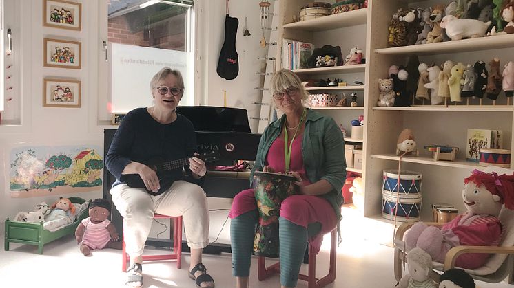 Öppna förskolan med sina sångstunder är hjärtat i familjecentralen Fäladsfamiljen.