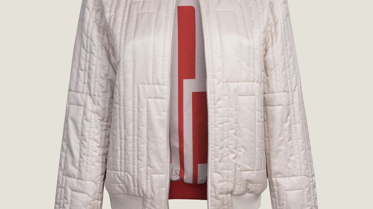 RR_Collection_Women's_Jacket_190225_02.jpg