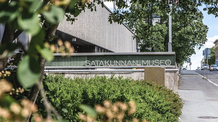Porin Jazzien aikaan BNI-liikekumppanit seuralaisineen verkostoituvat Satakunnan Museon kahvilassa lounaan merkeissä