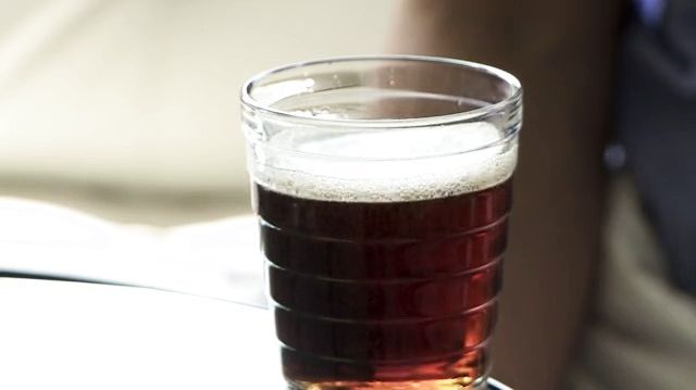 Alkoholi ja alaikäiset - vanhempien asenteet kiristyneet