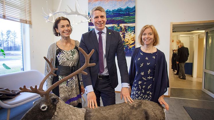 Se nyhetsklipp om #UthålligFörsörjning med Finansmarknadsminister på bageribesök i Älvsbyn
