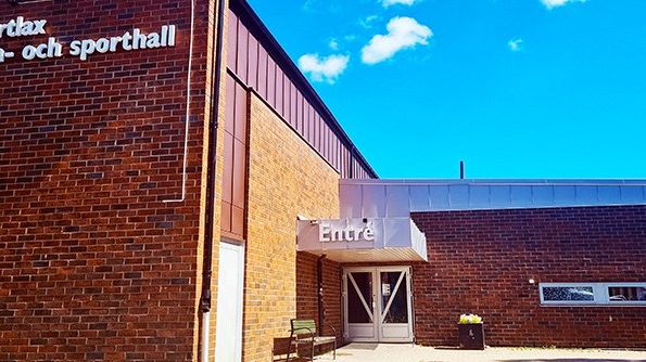 Kommunstyrelsen i Piteå föreslår en investering för att renovera och öppna Hortlax simhall. 
