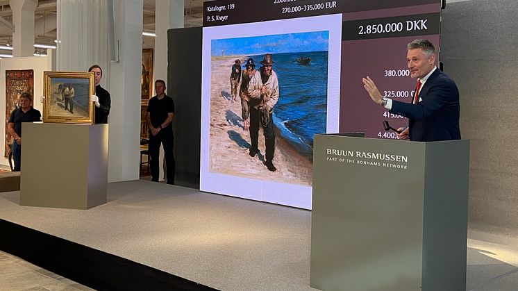 P.S. Krøyers værk med tre fiskere, der trækker en båd ved strandkanten endte med et imponerende hammerslag på 2,85 mio. kr.