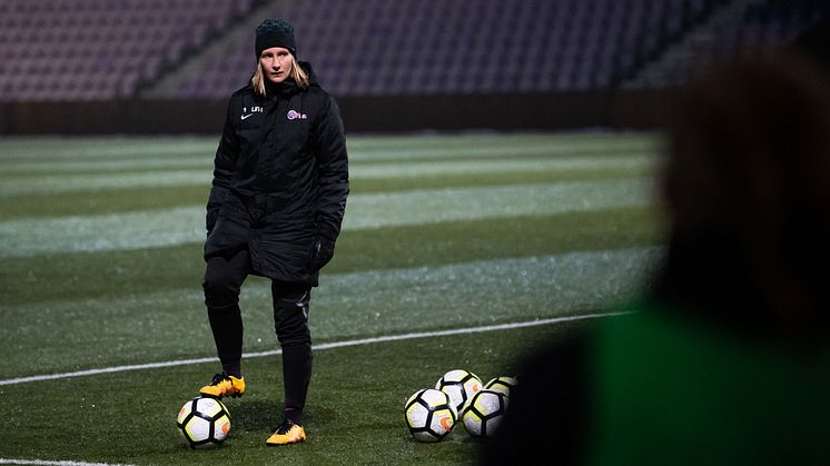 Jitex-tränaren tilldelas det sjätte Pia-stipendiet av Svenska Spel och Svenska Fotbollförbundet
