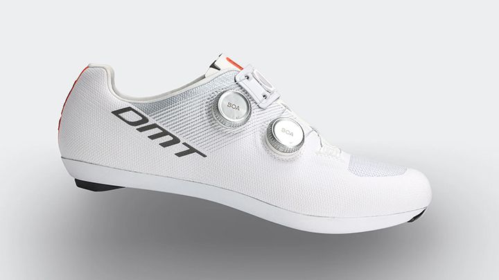 DMT KR0 EVO SHOES.png
