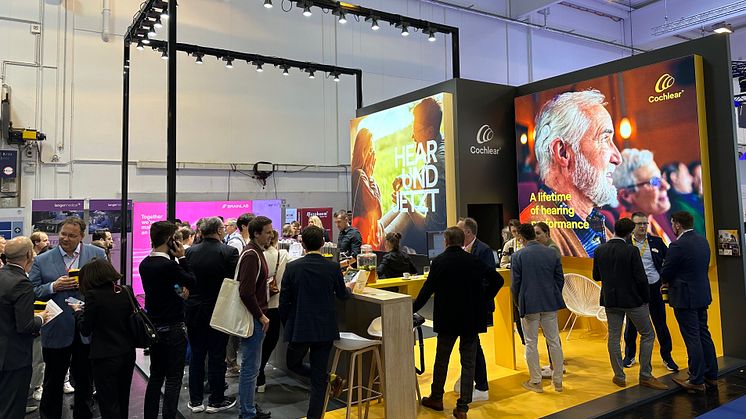 Cochlear benennt „A Lifetime of Hearing Performance“ als entscheidenden Richtwert für die Hörimplantat-Chirurgie – Auftritt von Cochlear bei der 95. Jahresversammlung der DGHNO-KHC (Foto: Cochlear Ltd.)