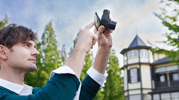 PowerShot G7X MkII_Lifestyle_3_Extra