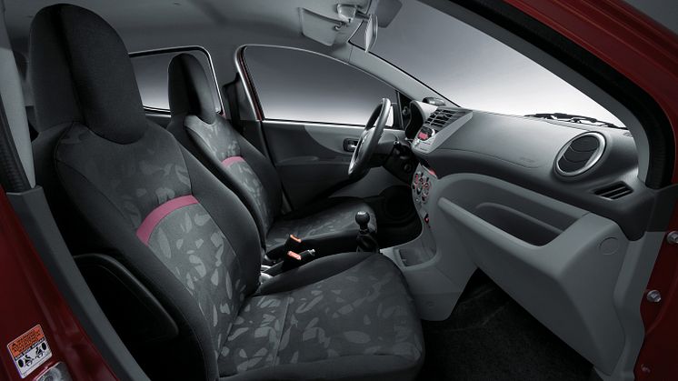 Suzuki Alto - Kabine