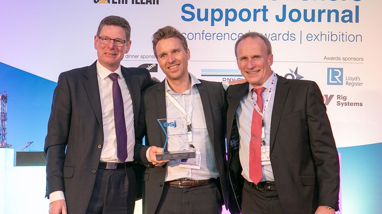 OTS Wins DP Award. From left: Graham Harman, Operations Director, Riviera Maritime Media; Knut Jarle Lysklett, Product Manager OTS, SMCS; Lars Einar Rosenhaug Bjørset, Global Customer Support, SMCS