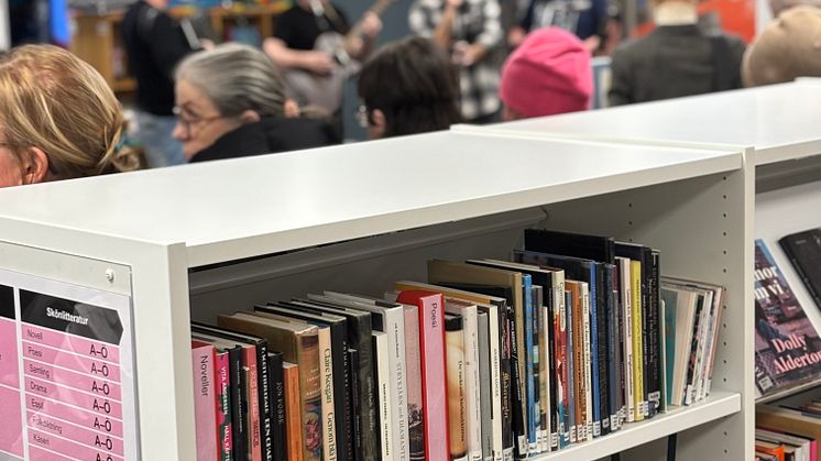 Invigning biblioteket Hjällbo C
