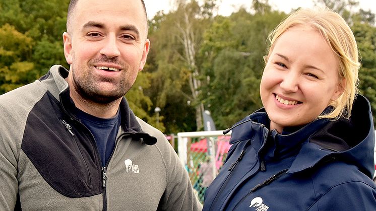 Hanna Johansson och Burim Abazaj , vinnare av helsingborgs stads utmärkelse årets serviceupplevelse