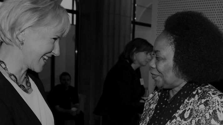 I oktober 2014 tillträdde Margot Wallström (S), till vänster i bild, som Sveriges utrikesminister i regeringen Löfven. I samband med det lanserade hon en feministisk utrikespolitik. Nu har utrikespolitiken utvärderats. Foto: Jessica Gow