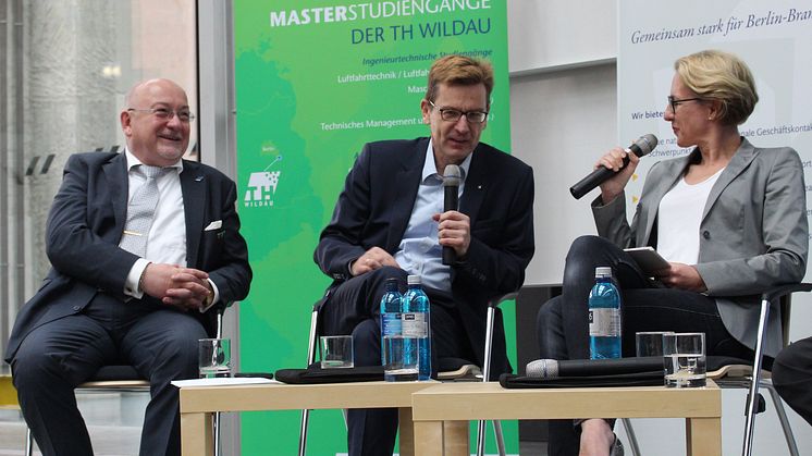 Podiumsdiskussion „Zukunftsbranche Luftverkehr am Standort Berlin Brandenburg“ am 15. Oktober 2016 an der Technischen Hochschule Wildau