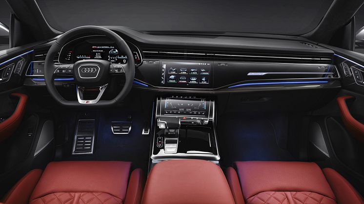Audi SQ8 TDI (daytonagrå)