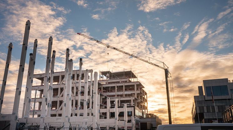 Världens första elektriska pålkran minskar avtrycket på miljön vid byggnationen av signaturbyggnaden GoCo House