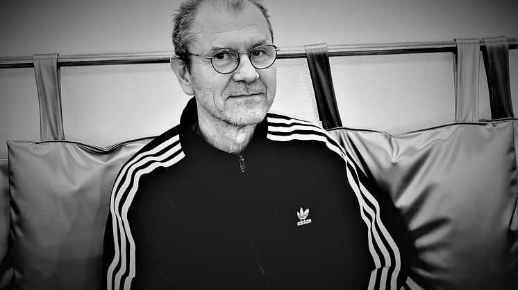 Årets Mai Zetterling-stipendiat är regissören Mårten Nilsson. Foto: Tina Pettersson, Konstnärsnämnden.