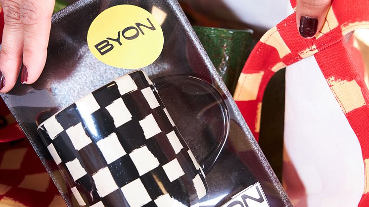Byon AW22