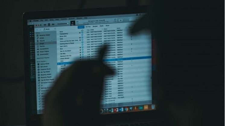 Cyberkriminella allt bättre på att glida igenom inbyggda säkerhetsprogram visar ny rapport från Trend Micro