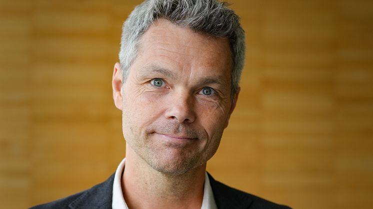 Egil Gry 1 beskuren.jpg