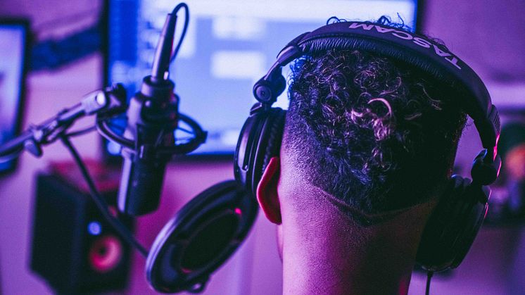 Fryshuset startar musikkollo med fokus på musikproduktion, låtskrivande och DJ-ing