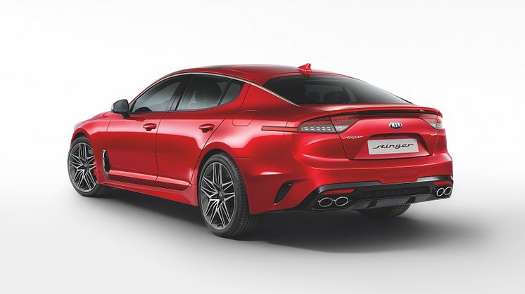 Kia Stinger print-cmyk-3600x2400-stinger-3