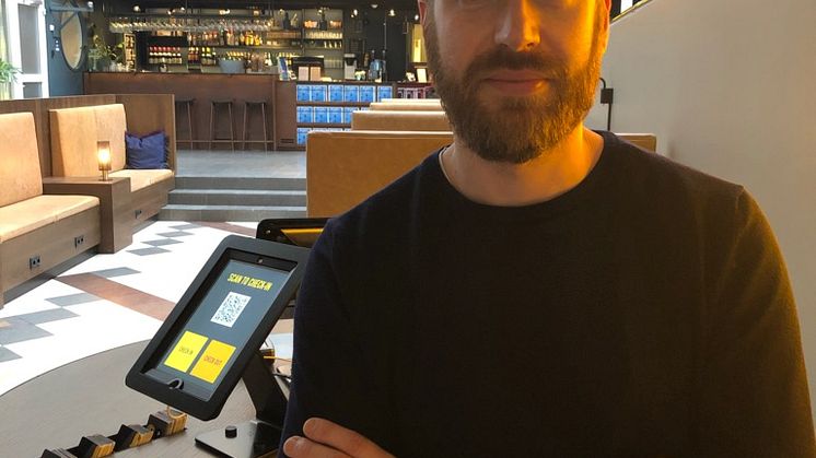   Stockholmaren Daniel Pettersson hugger sitt första direktörsjobb