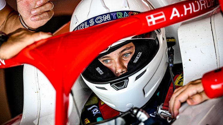 Alba Hurup Larsen videre til finalerunde i Ferraris talentprogram