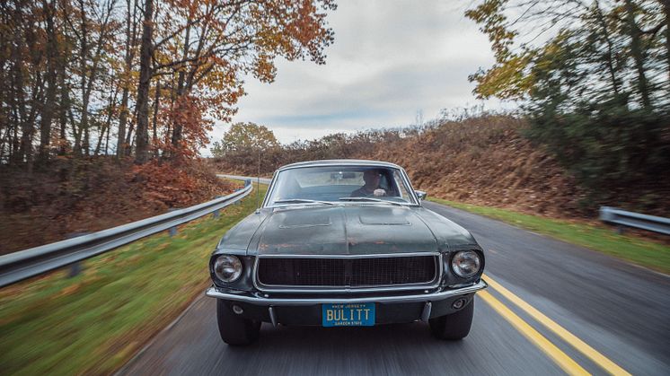 Sean-driving-Bullitt-2