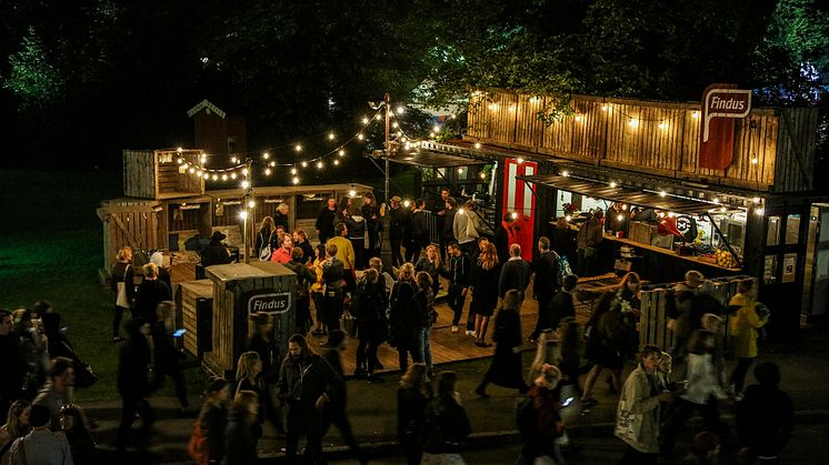 Härligt bakgårdshäng i Findus Peas Out Lounge på Way out West 2016
