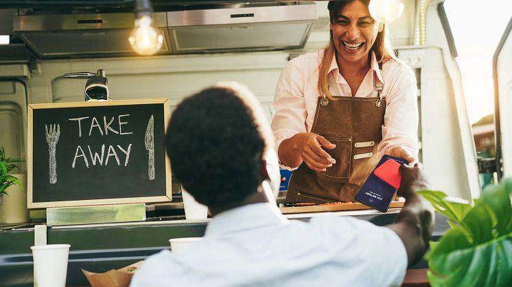 surfpay-foodtruck_500215060.webp