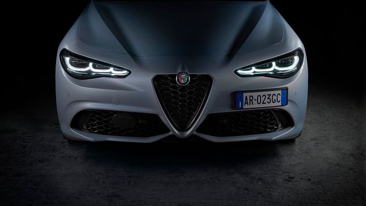 Alfa Romeo Giulia & Stelvio: De tidløse italienere er blevet opdaterede