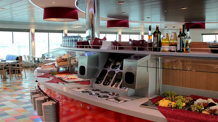 Das Restaurant an Bord von Scandlines' neuer Hybridfähre "Berlin"