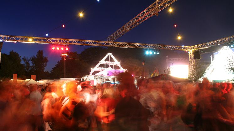 Stockholm Pride presenterar Årets restauranger i Pride Park: Urban Deli och Moxy