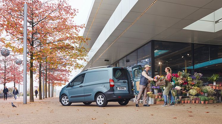 Ford Transit Courier 2018