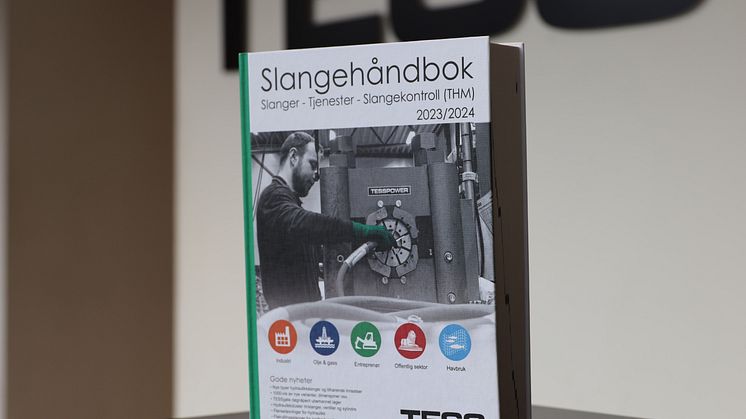 Imponerende oppslagsverk: Slangehåndboka er et imponerende oppslagsverk på i overkant av 1000 sider med oppdatert informasjon om slanger og tilbehør. Ta kontakt med ditt nærmeste TESS-servicesenter og spør etter Slangehåndboken.