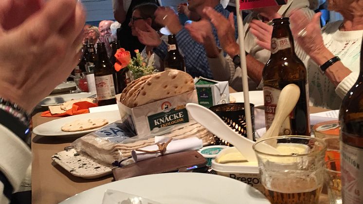 Surströmmingspremiär 2017 med Kallax Surströmming och tunnbrödet Abisko