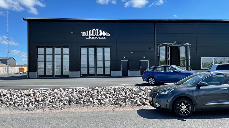 Bildemos nya däckhotell på Upplagegatan 2 i Uppsala.