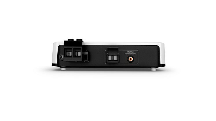 Garmin_Fusion_Apollo-Marineverstärker_Monoblock-Anschlüsse (c) Garmin Deutschland GmbH