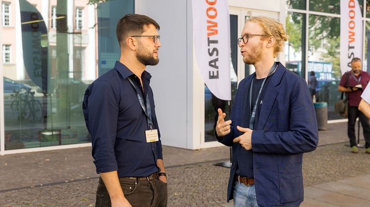Am 19. und 20. September bietet die EASTWOOD 2024 in Leipzig hochkarätige Vorträge, fachlichen Austausch und gemeinsames Netzwerken im Holzbau. Foto: Swen Reichhold