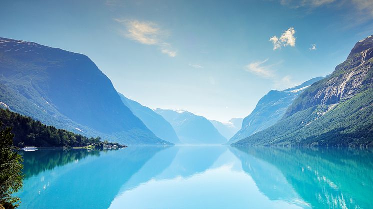 Invitation to launch of WIderøe-flight presenting Bergen, Fjord Norway and Northern Norway