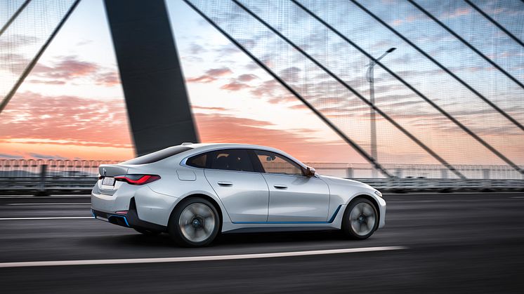 Helt nye BMW i4