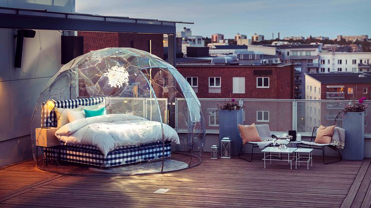 I Plaza Rooftop Hotel sover gästerna med stjärnorna som utsikt. 