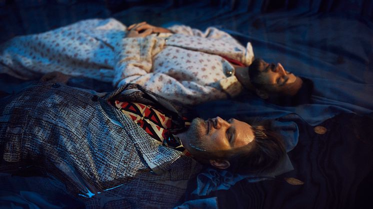 Röyksopp gjør nytt samarbeid med Astrid S på "Let's Get It Right"