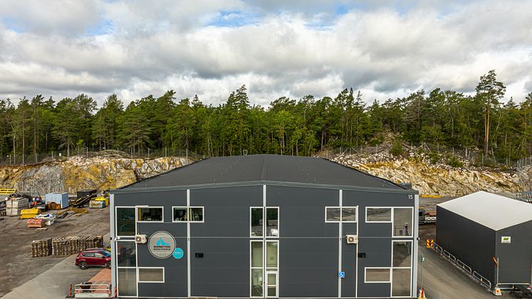 Alma och Rexbo köper lättindustrifastighet i Stockholm