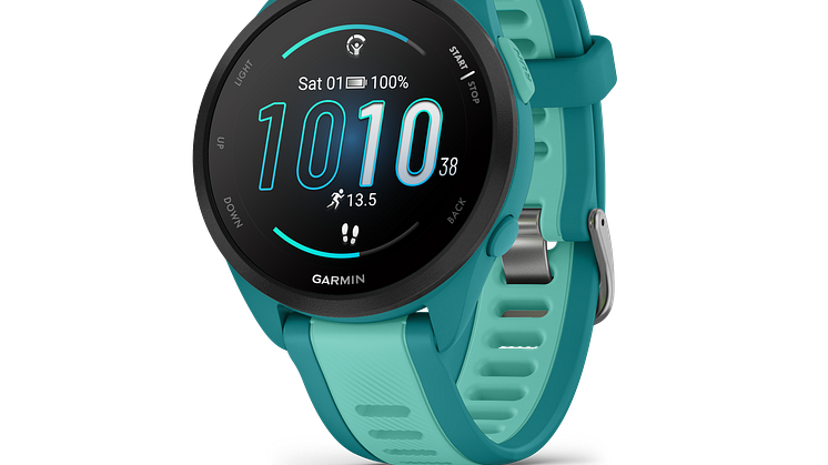 Forerunner165_HR_aqua_front-left_0000_aqua_watchface_outlined