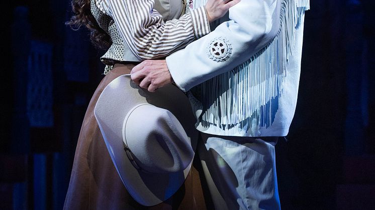 13_Annie_Oakley__Frank_Butler_Maria_Lucia__Carsten_Svendsen_c