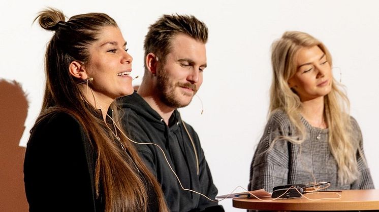 En fullsatt sal fikk gode tips av influenserne Kristin Gjeldsvik, Kim Køste og Romy Felicia.