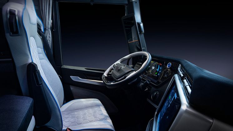 NIKOLA TRE Interior